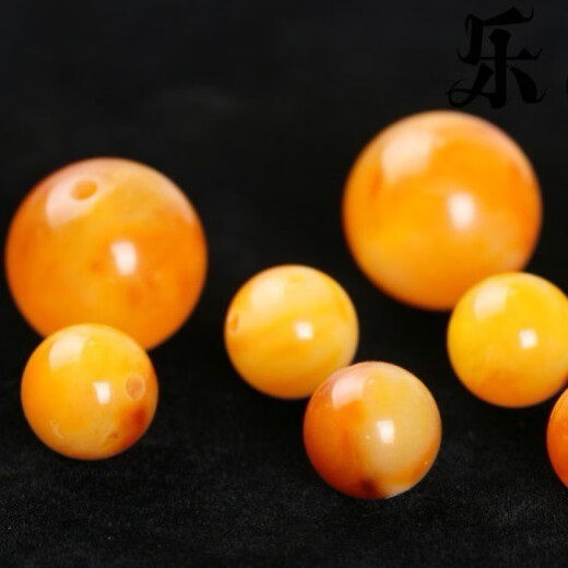 DL 1998 beeswax top bead natural chicken fat yellow old amber single bead round bead with bead waist bead diamond star diameter 12mm (1 piece)