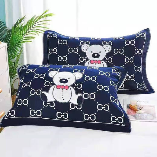 A pair of light luxury pillow covers, black stain-resistant and non-fading pillow covers, cartoon adult pillow covers, student Douyin celebrity, feather black pair