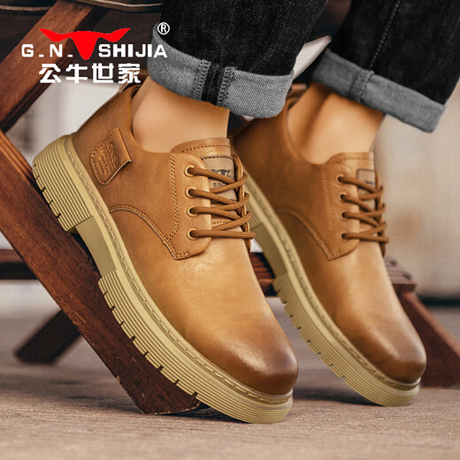 Chaussures pour hommes de la famille Bull printemps et automne 2025 Nouvelles chaussures à tendance à la tendance pour hommes épaisses chaussures en cuir décontractées britanniques pour hommes basses de travail masculin Martin Broots jaunes [Four Seasons Single Shoes] GN12310A126 41 (Taille de chaussures de sport)