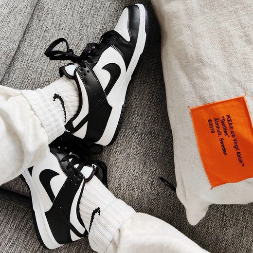 
Nike basketball shoes men's shoes DunkLowSB low-top sports casual shoes versatile and fashionable lightweight breathable skateboard shoes trendy products DD1391-100/Black and white panda 43