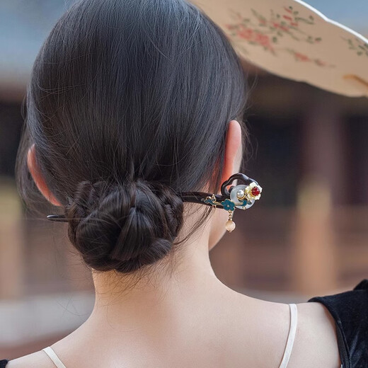 Mr. Ouyang's cheongsam hairpin, new Chinese style, ancient style, female style, sandalwood, national style hair ornaments, wooden hairpin, jade hairpin, gift, Huayue Chunchao B05-101