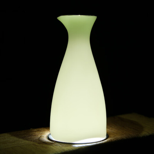 Bi Fang utensils Dehua mutton-fat jade white porcelain wine set set with gold tracing, small wine cup, half Jin Jin is equal to 0.5 kg, sake and white wine divider, three liang ceramic small wine cup set, beauty pot, one pot, 6 cups - gold tracing style (flask 170 ml)