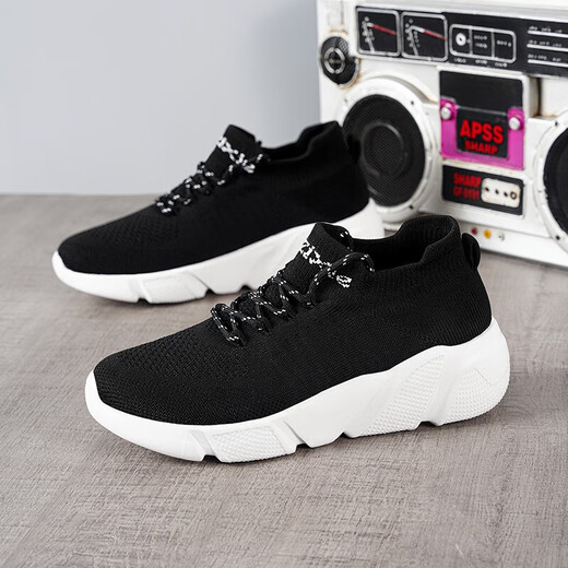 Multisports-Wanderschuhe Sommersocken Schuhe Großgröße Herrenschuhe Ultra-leichte Freizeitschuhe Nicht rutschernde Atmungsnetzschuhe Neue Stil All Black 7022 42