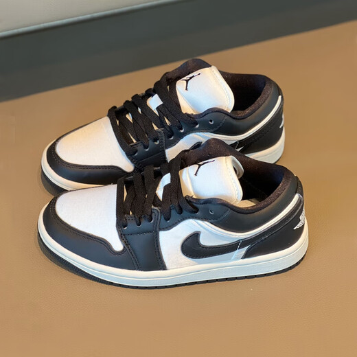 耐克（NIKE）AJ1男鞋女鞋 Air Jordan 1 Low aj1低帮复古耐磨板鞋休闲篮球鞋 FB9893-101 黑白 熊猫 41
