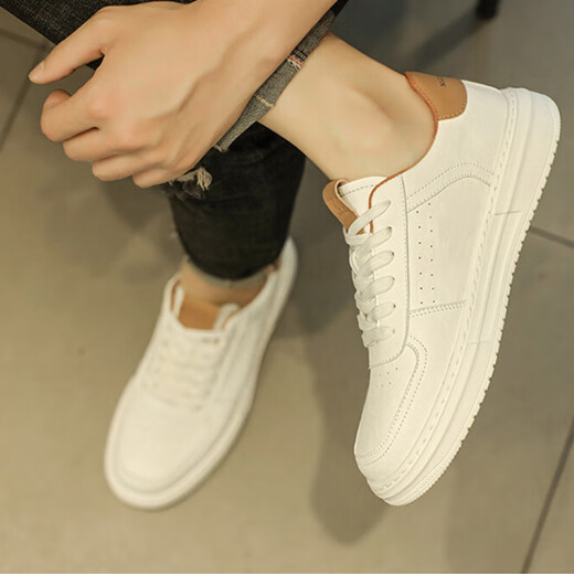 
Xingchangwang small white men's shoes thick sole comfortable and breathable trendy and versatile white casual men's sports running shoes student shoes Men's casual shoes - khaki 42