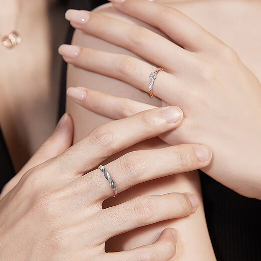 Kuban Pig Möbius Ring Couple Ring Male and Female Pairing Ring Student Zircon Ring Gift Sparkling Galaxy Pairing Ring Pair Simple Pack