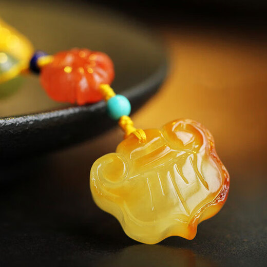 Longyin Beeswax Bracelet Amber Bracelet for Women and Men Raw Mineral 108 Rosary Beads Handmade with Nanhong Birthday Gift YJ 6mm