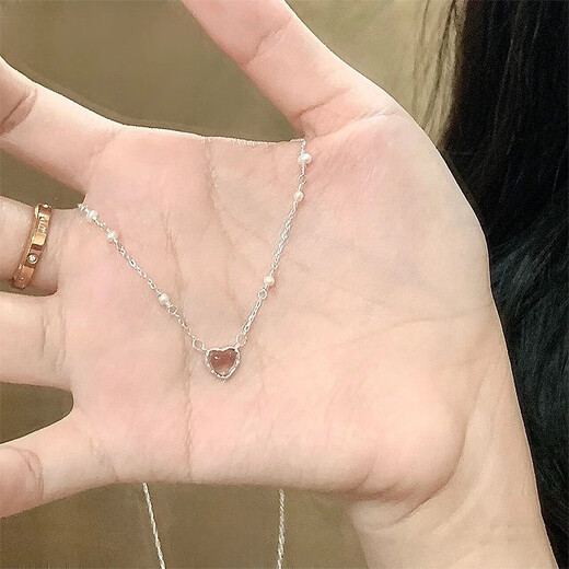 BJYL love necklace women's niche ins pendant clavicle chain jewelry practical birthday gift for girlfriend and best friend necklace + exquisite gift box
