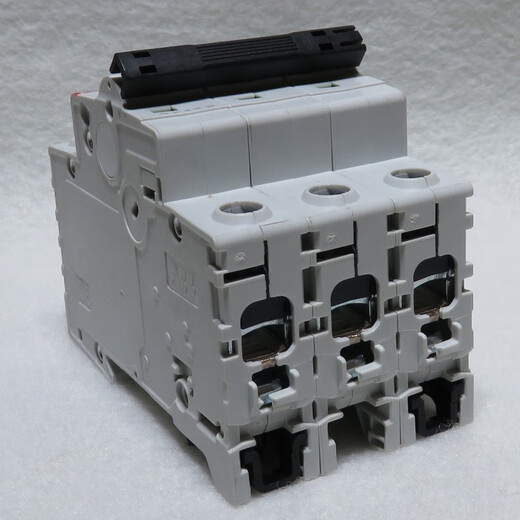 ABB kleiner Leistungsschalter-Luftschalter S203 3P Typ C C100A