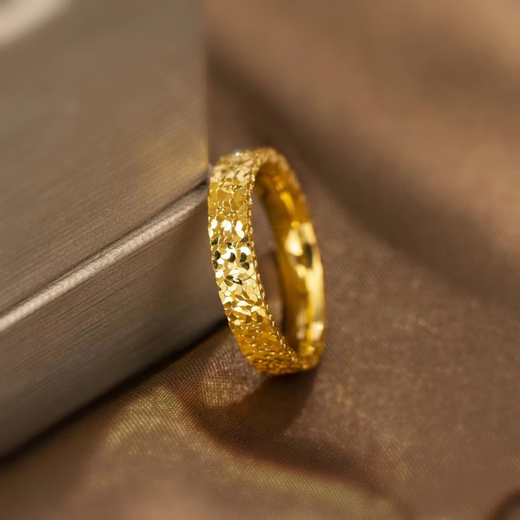 Fat Donglai's same style broken ice ring plated with 18k gold 4mm or 5mm finger sparkling vegetarian ring index finger ring female personality versatile ring size 7 (recommended 111-120 Jin Jin is equal to 0.5 kg)