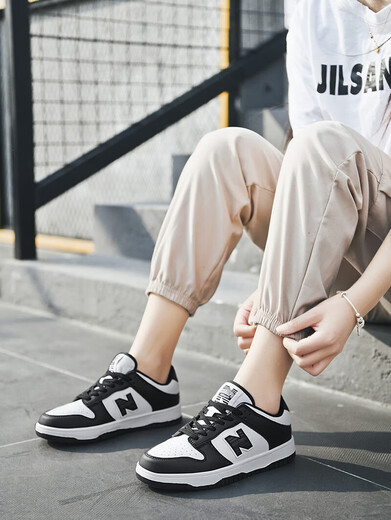 
New Balance men's shoes genuine N-line shoes men's air force number one board shoes men's sports casual shoes versatile couple's white shoes women 727 black and white 43