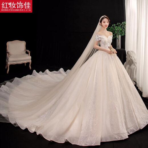 Red makeup and good one-shoulder wedding dress 2021 new starry sky tail forest style European style bride slimming main wedding dress simple going out veil light champagne tail S