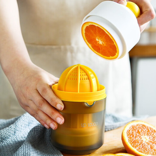 Home KATEI STORY Japanese manual juicer for squeezing oranges and lemons, squeezing fruit artifact, simple small portable household juicer, one pack