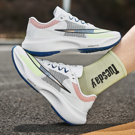 
Gukadun (GUKADUN) men's shoes breathable mesh casual sports shoes men Putian boys running summer mesh shoes students pegasus running shoes men 9901 white and blue 40