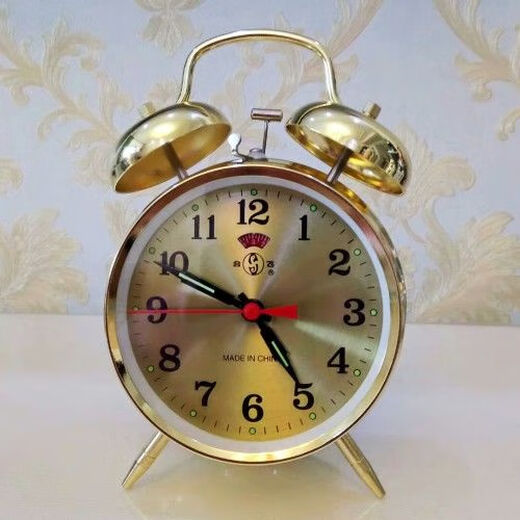 WCZ Mecánico despertador Mecánico Pure Mechanical Super gran volumen Hendeshoe Reloj Vintage Retro Retro Nostálgico Manual creativo Bobinado 867 Gold Mechanical Trompeta