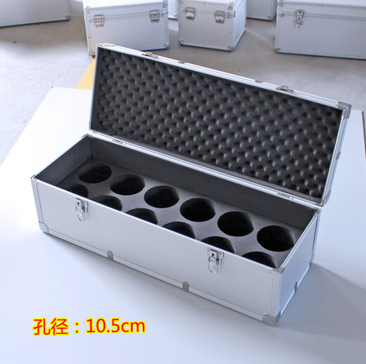Aluminum alloy storage box, sampling box, wide-mouth bottle box, oil sample box, water quality testing box, sampling box, fixative storage box, four 500ml wide-mouth bottles + four 100ml syringes