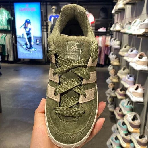 Adidas (adidas) Chaussures de trèfle Chaussures pour hommes chaussures de femme Summer Nouvelles baskets basses légères chaussures décontractées respirantes IE9863 IE9864 OLIVE GREEN / GREY 36