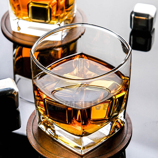 French bow and arrow Lemeiya square wine glass whiskey glass household octagonal glass beer cup drinking cup tea cup 6 pieces square 200ml box