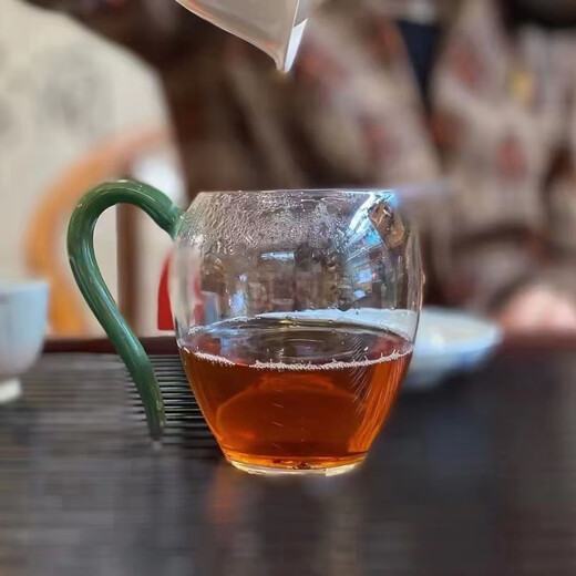 Yiya 2006 Nanqiao Tea Factory 250g Nannuo Silver Cake