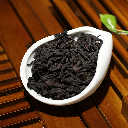 Xu Pin Nr. Dahongpao Tee Xu Pin Nr. 10 Jahre Dahongpao Carbon gerösteter Rock Tee Mellogen Oolong Tee Single Can 125g