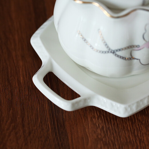 JUNYING household seasoning jar ceramic seasoning jar craft salt shaker with lid three-piece set seasoning box restaurant seasoning utensils square gold 1 jar + 1 lid + 1 spoon