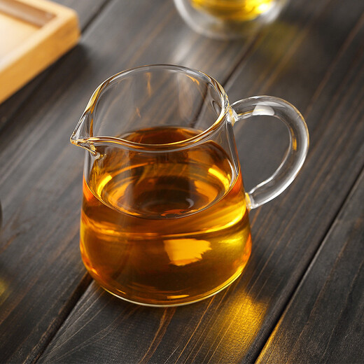 Mesni glass fair cup with tea drain set, male cup Kung Fu tea set, tea ceremony accessories, tea strainer, tea sea tea divider, fair cup 370ml