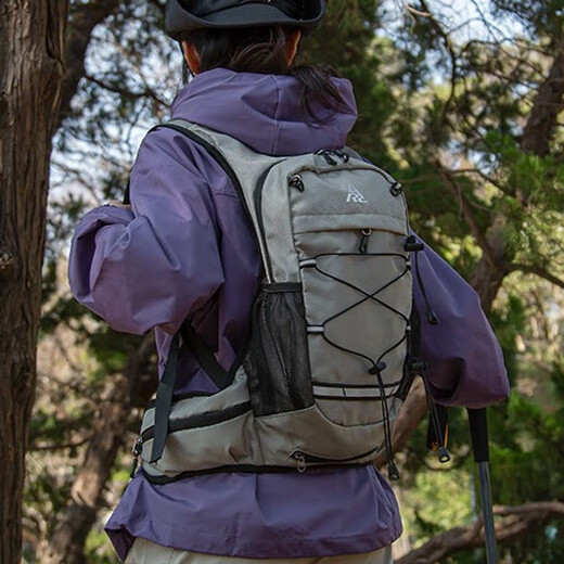 EAVALURE Outdoor Lightweight Mountaineering Backpack Women's Hiking Climbing Lightweight Backpack Men's Sports Cycling Versatile Small Bag Yellow