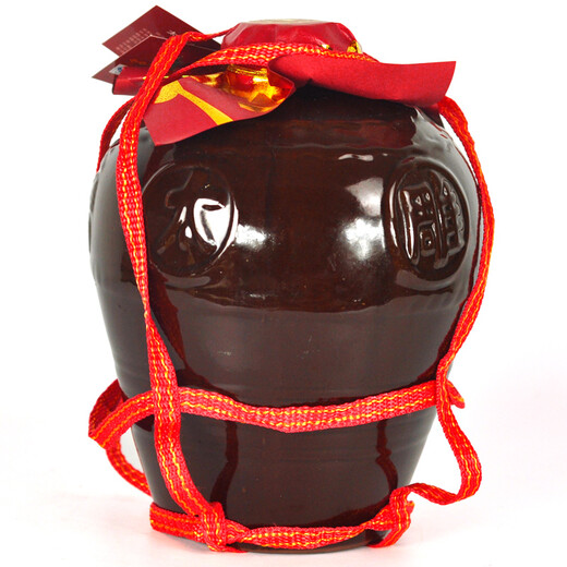 Shaoxing Yellow Wine Produced in Xianheng Hotel Eight Years Chen Taidiao Wine 2500ml Pottery Jar Old Glutinous Rice Wine