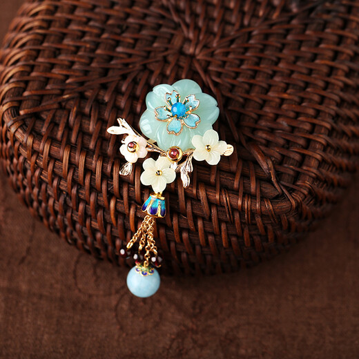 Yanyu Jiangnan original design new style super fairy temperament coat brooch retro cardigan button scarf pin corsage ethnic style shawl button versatile fashionable women picture style