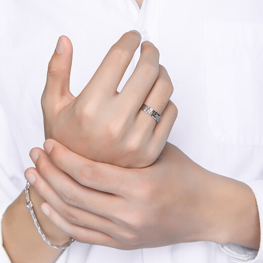 Pt.Charm platinum ring men's model pt950 platinum men's ring guardian wide hollow single simple ring gift for male god No. 16 2.3-2.4 g single