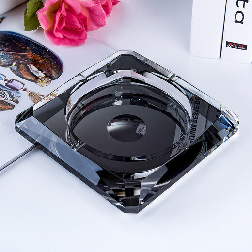 Jingbufan Crystal glass ashtray fashion creative personalized gift large custom ashtray living room European ashtray transparent 15cm