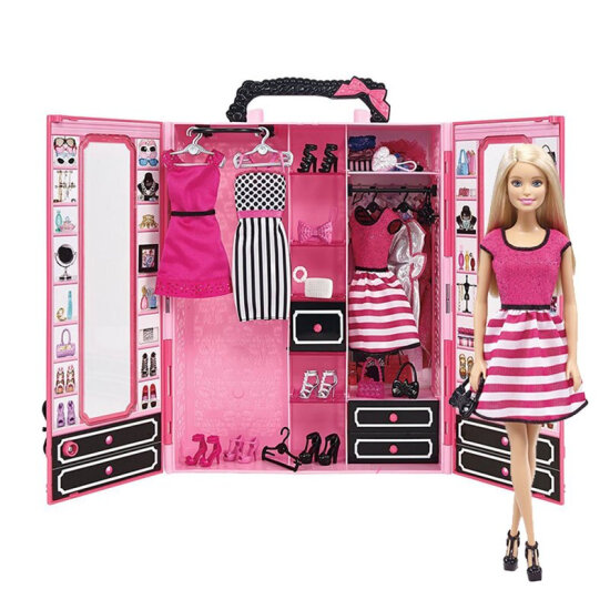 barbie wardrobe gift set