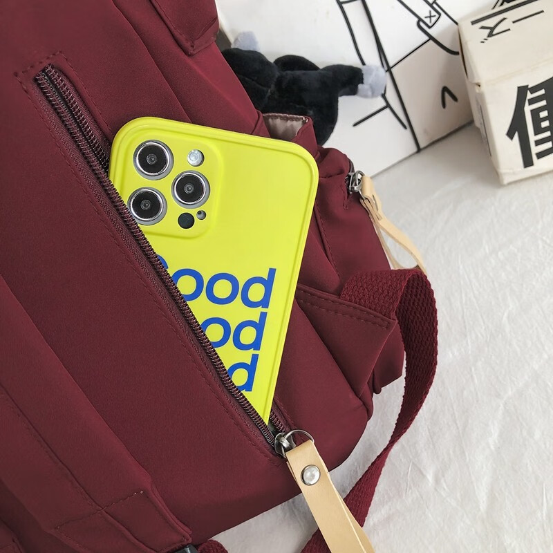 Kangaroo school bag, women's backpack, men's middle school and high school college student backpack, large capacity, wear-resistant 15.6-inch laptop bag, red with gorilla pendant