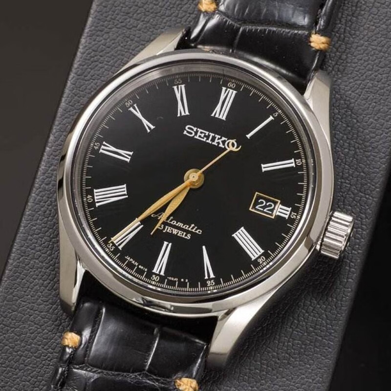 Watch repair shop, watch repair and maintenance services, mechanical watch washing, oil cleaning, mirror replacement, battery watch repair, basic services