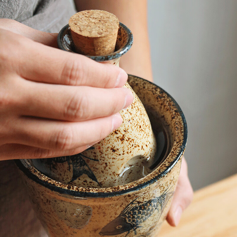 Cup language Japanese retro sake wine set wine warmer set hot wine shochu pot ceramic wine cup white wine household wine cup ancient style large (six pack) 1 pot 4 cups 1 bamboo plate 1 cylinder