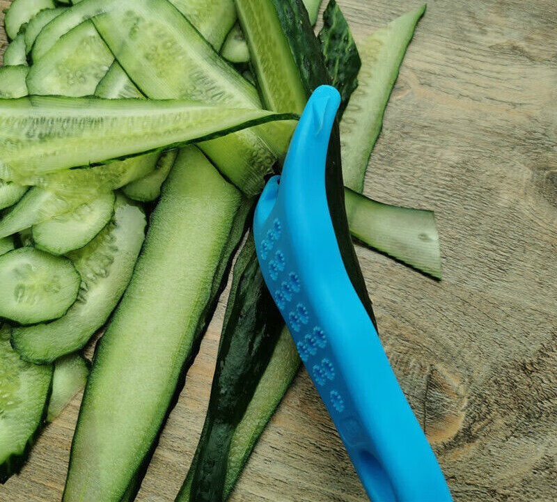 Multifunctional shredder, vegetable cutter, planer, multifunctional melon peeler, peeling knife, peeling knife, peeling knife, kitchen artifact, Beard King multifunctional peeler, green