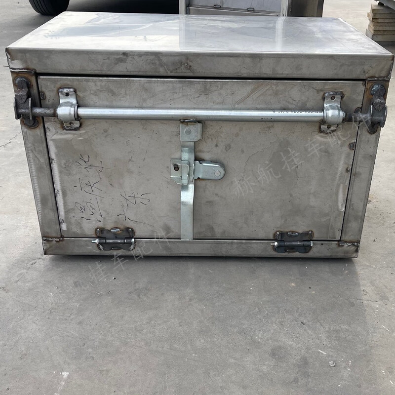 Semi-trailer large truck iron lock rod thickened tool box cuboid trailer universal rear ramp custom stainless steel 60cm*55cm*55cm