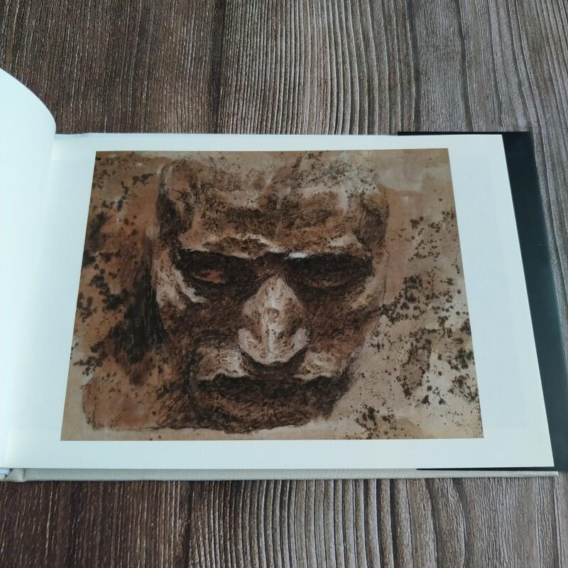 Shocking Version Jing Yu Immortal Comic Book 32 Open Fine Art Drawing by Zhao Qi Comic Publishing House Silk Edition