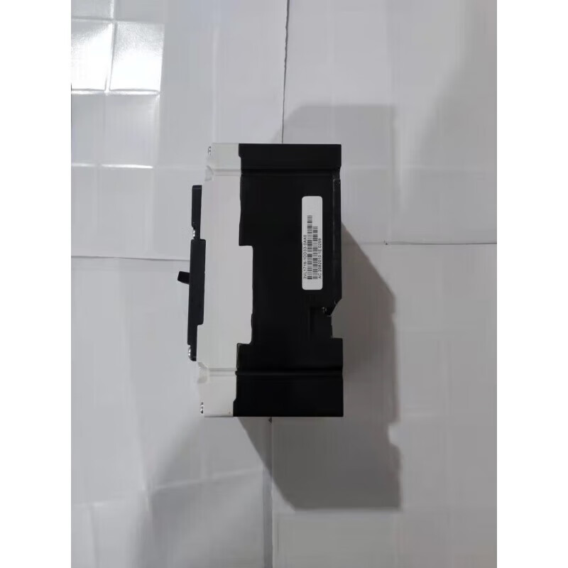 Siemens (SIEMENS) 3VL160X air switch molded case circuit breaker 100A160A3P air switch 3VL1 3P 400A