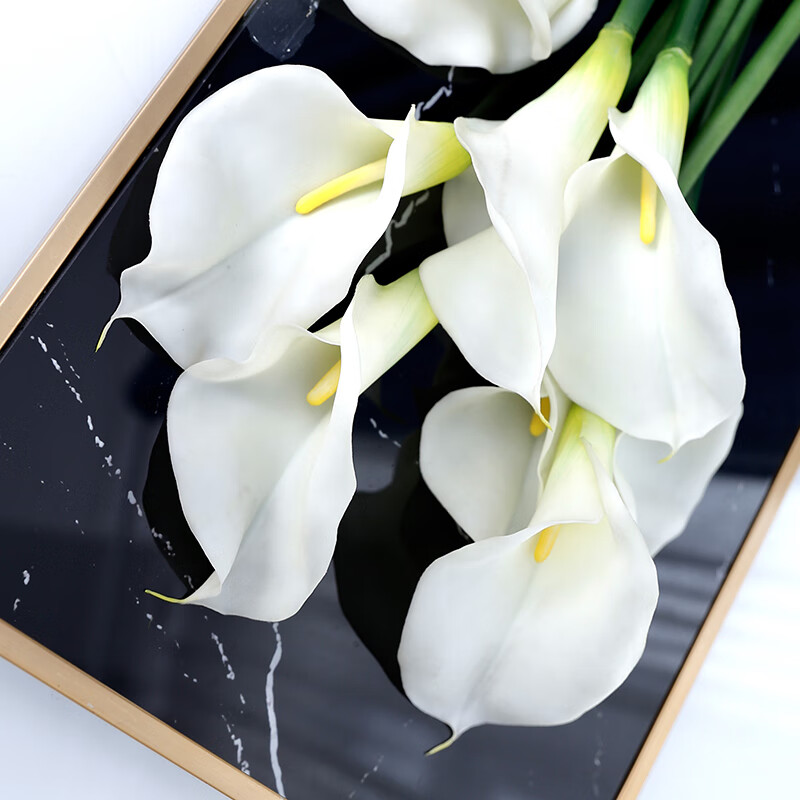 Wild touch moisturizing calla lily artificial flower home living room decorative flower artificial flower display hotel exhibition hall flower arrangement 1 piece hand feeling calla lily white