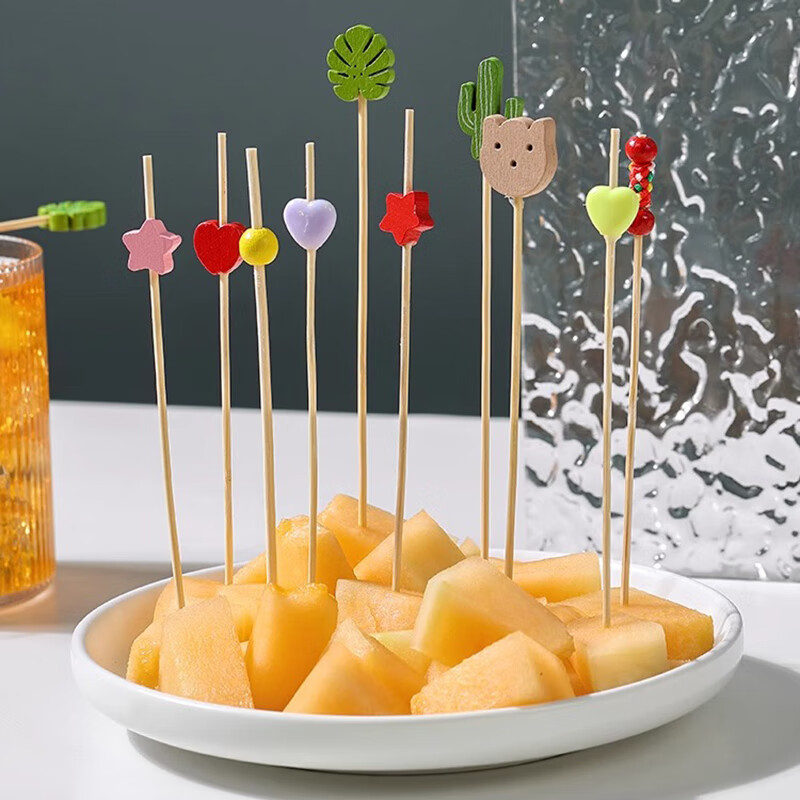 Millennium Lovewood disposable fruit skewers, artistic flower skewers, bamboo skewers, creative candied haws skewers, burger skewers, snack decoration skewers, red scissor skewers 15cm (100 pieces)