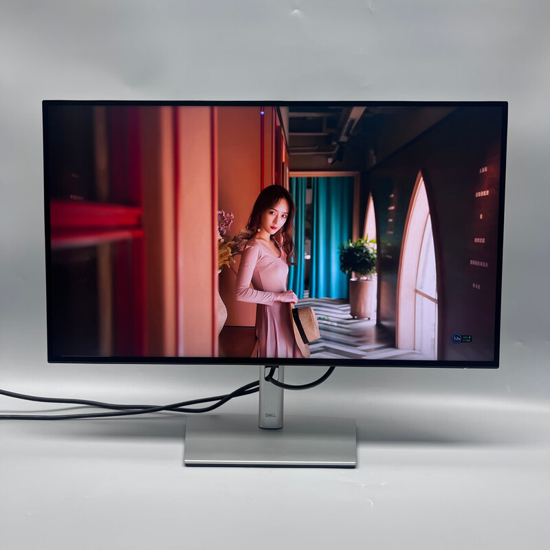 Dell/Dell u2720qm27-inch 32-inch 34-inch 42-inch 2K 4k high-definition design drawing rotating computer LCD monitor with fish screen 90% new U2723QX store warranty three months 27-inch 4K