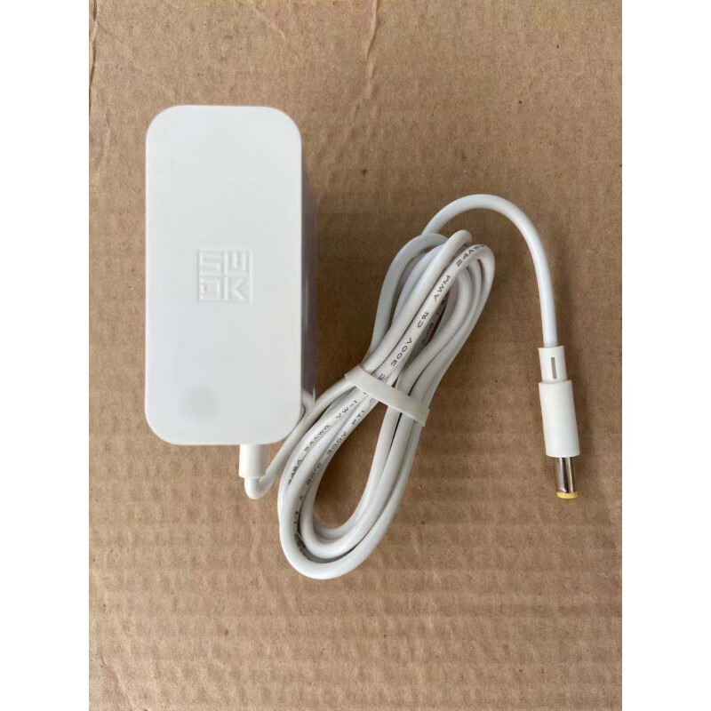 Suitable for SWDK 12.6V charger electric mop D1 D260 D2 power plug. If the charger voltage is 12.6V 1A, choose this one.