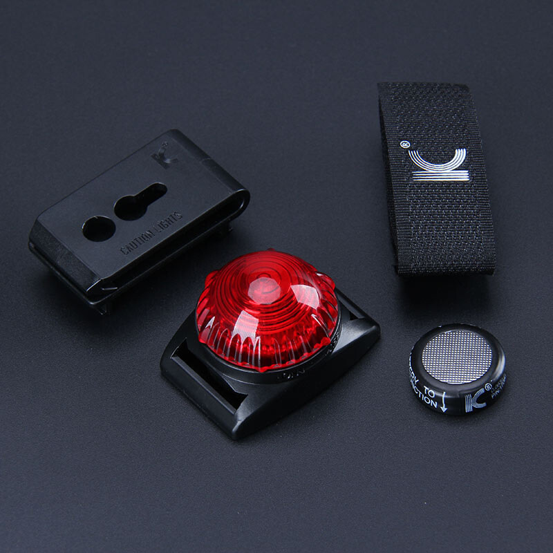 No-pet dog products, anti-lost dog walking lamp at night, anti-lost artifact, pet collar, luminous pendant, LED luminous bell, red