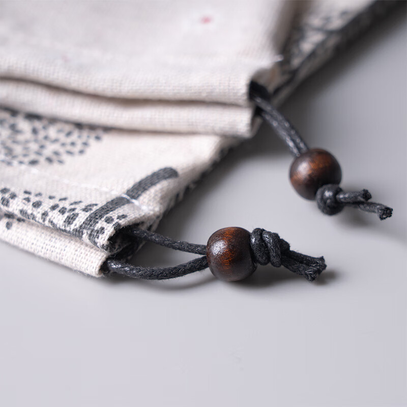 Jieyunmao Japanese simple style cloth bag chopsticks and spoon set portable creative portable tableware bundle pocket storage box lunch box single set Set A