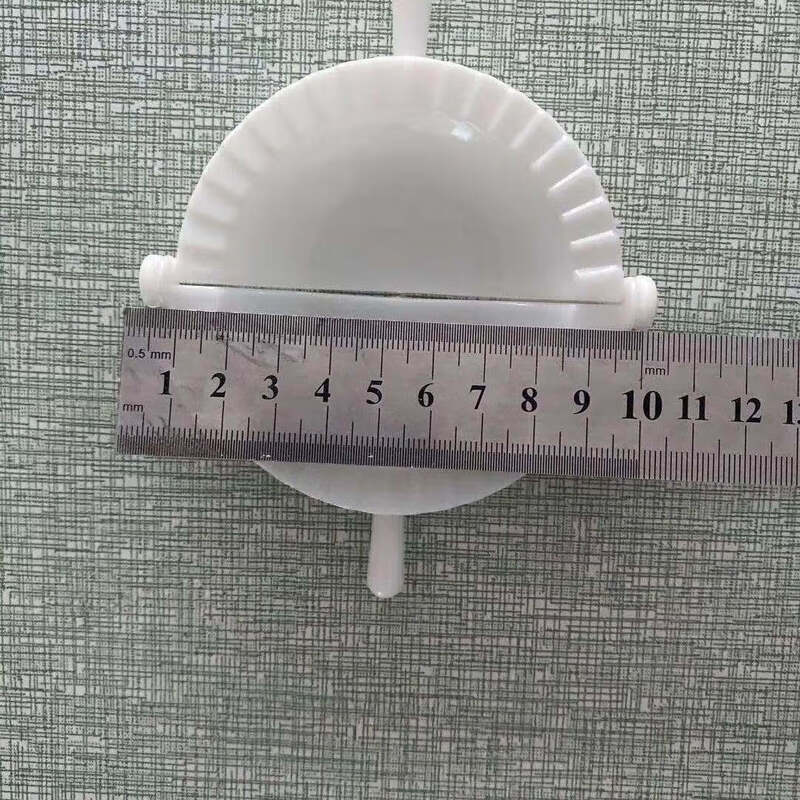 Suiyu Xianyan, a multi-size dumpling-making artifact for the kitchen, a dumpling clamp to make dumplings, a large, medium, and small dumpling-making artifact, a three-piece set of large + small + medium