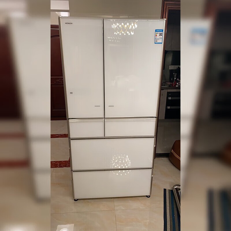 Hitachi refrigerator 735L large capacity embedded multi-door R-ZX750KC (XW) crystal white vacuum preservation electric door automatic ice making flagship machine crystal white