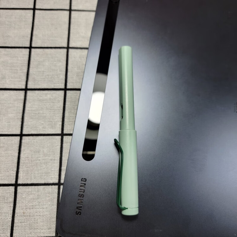 Samsung matryoshka pen spen stylus electromagnetic floating stylus stylus 0mAh Modi green soft refill