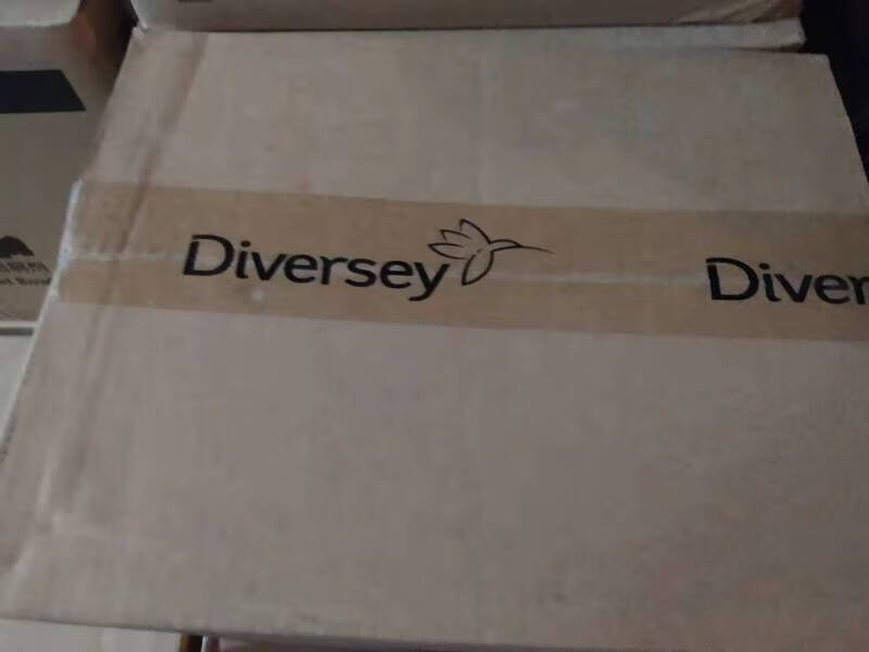 Spot SC Johnson Kangjie toilet cleaner Diversey toilet cleaner 900ML period