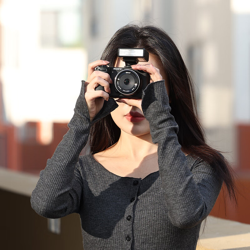 Ulanzi F12 camera top flash (wireless flash trigger set) camera outdoor flash portable fill light pocket light off-camera suitable for Canon, Nikon and Sony